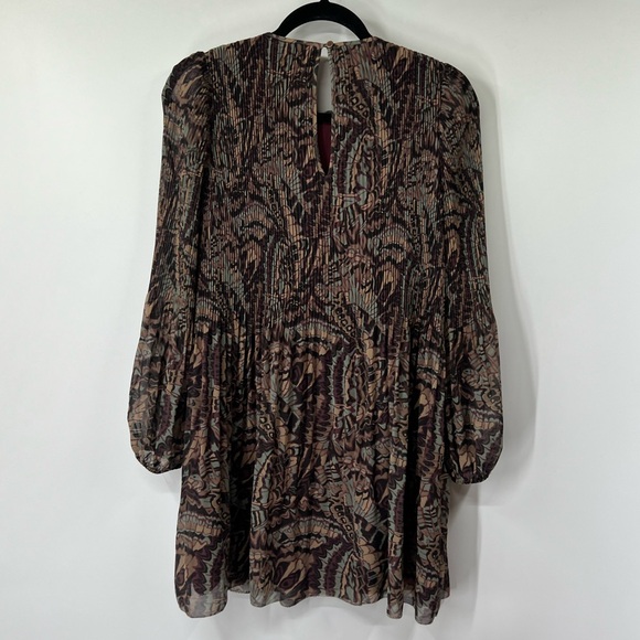 Aritzia Wilfred Daydreamer Pleated Printed Mini Dress - Picture 4 of 7